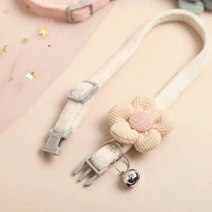 Cute Flower Adjustable Buckle Cat Collar With Bell-Catonomy-Catonomy